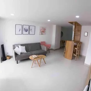 New Apto In Convenient Location With Parking Medellín